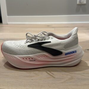 Brooks Glycerin Max Running Shoe Women's 9